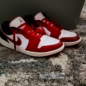 Jordan 1 low